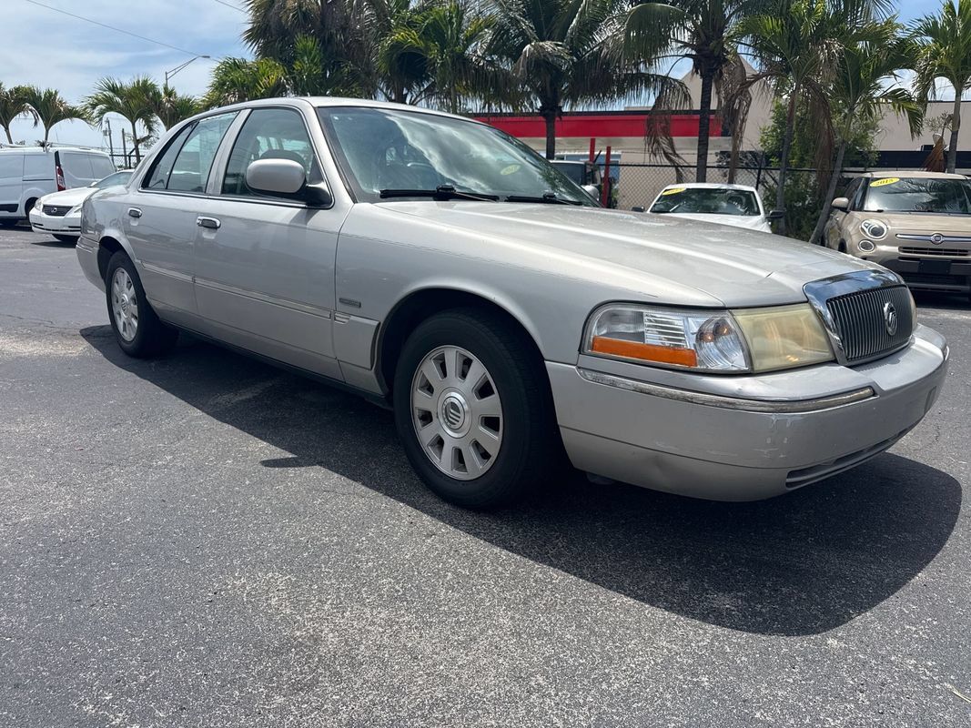 Used 2003 Mercury Grand Marquis LS RWD image 9
