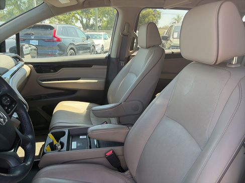 Used 2021 Honda Odyssey Elite image 14