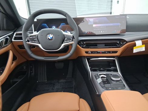 New 2026 BMW 430i Convertible w/ Convenience Package image 4