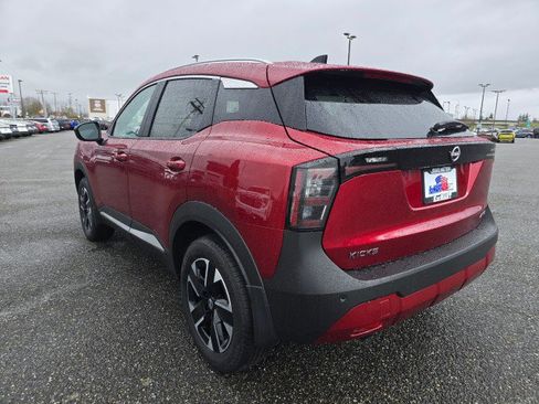 New 2026 Nissan Kicks SV w/ SV Premium Package image 5