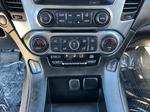 Used 2017 Chevrolet Tahoe LT image 18