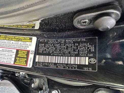 Used 2020 Toyota Camry XSE image 40