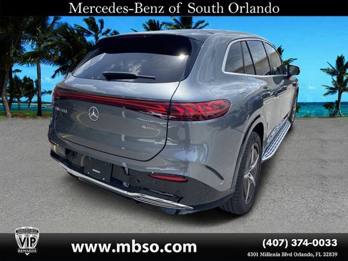 Used 2023 Mercedes-Benz EQS 580 4MATIC SUV image 16