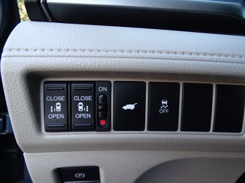 Used 2025 Honda Odyssey EX-L image 22