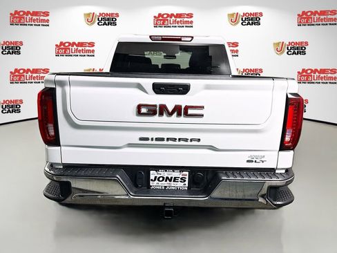 Used 2025 GMC Sierra 1500 SLT AWD/4WD image 14