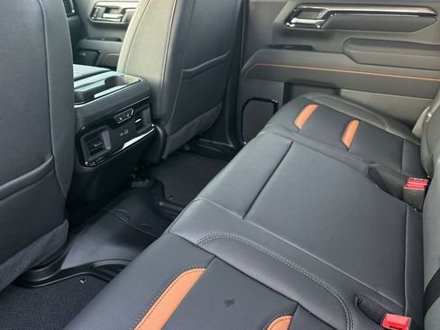 New 2026 GMC Sierra 3500 AT4 w/ AT4 Premium Plus Package AWD/4WD image 10