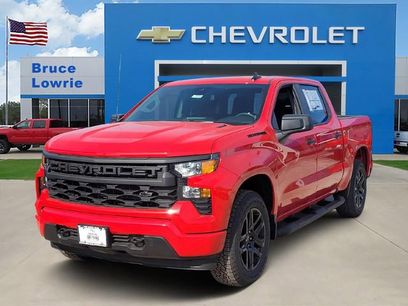 New 2026 Chevrolet Silverado 1500 Custom w/ Turbomax Blackout Package
