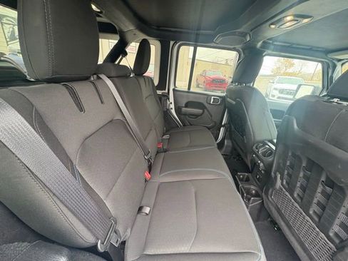 Used 2023 Jeep Wrangler Unlimited Rubicon 4xe w/ Safety Group image 35