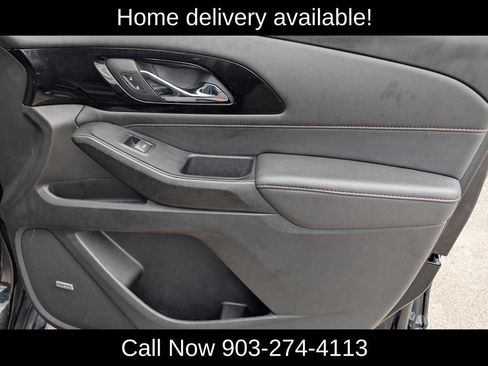 Used 2023 Chevrolet Traverse RS FWD image 57