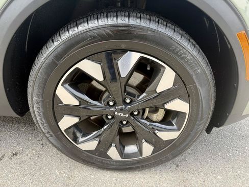 Used 2023 Kia Sportage X-Line w/ X-Line Premium Package AWD/4WD image 10