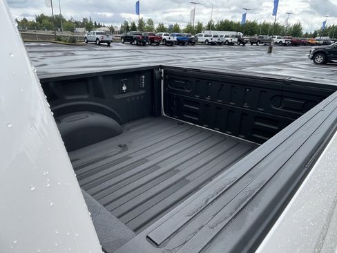 Used 2019 Ford F150 Lariat w/ Equipment Group 501A Mid AWD/4WD image 8
