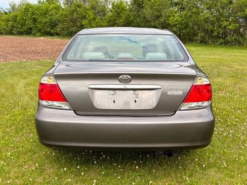 Used 2006 Toyota Camry LE FWD image 4