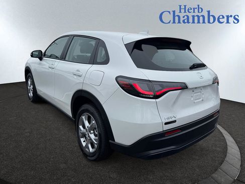 Used 2026 Honda HR-V LX image 12