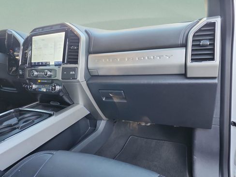 Used 2022 Ford F450 Lariat w/ Lariat Ultimate Package image 18