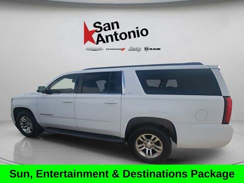 Used 2016 Chevrolet Suburban LT image 4