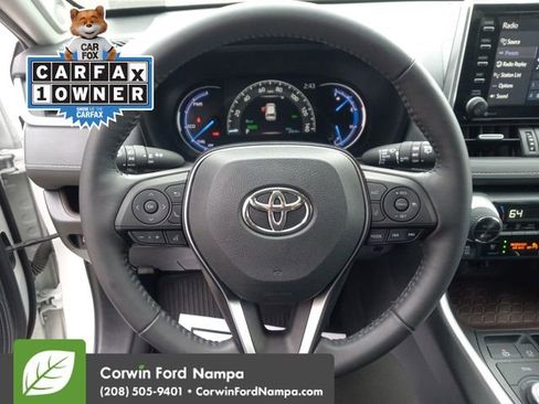 Used 2020 Toyota RAV4 Limited image 14
