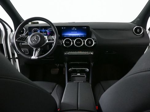 Certified 2026 Mercedes-Benz GLA 250 image 19