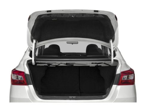 Used 2019 Nissan Sentra SR FWD image 8
