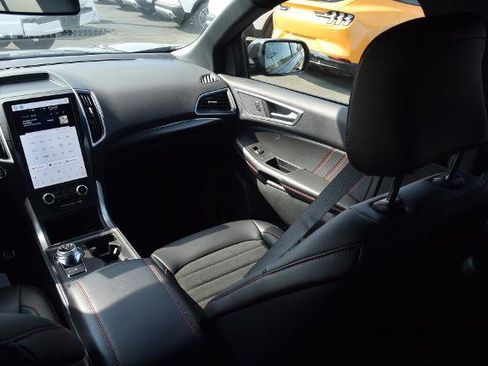 Certified 2023 Ford Edge ST-Line AWD/4WD image 21
