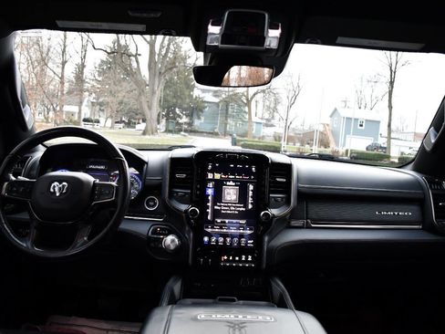 Used 2019 RAM 1500 Limited w/ Advanced Safety Group image 28