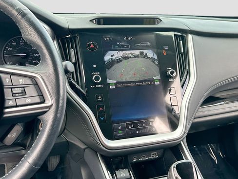 Used 2023 Subaru Outback Limited image 14
