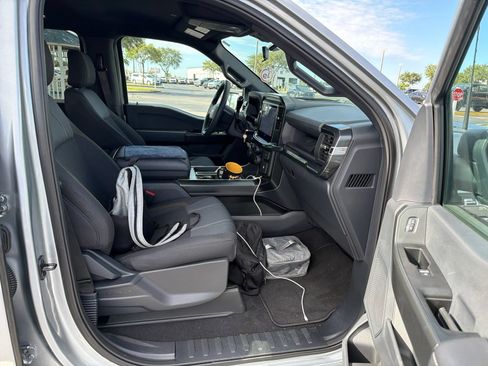 Used 2025 Ford F150 STX w/ Equipment Group 200A RWD image 6