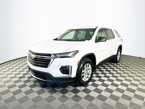 Used 2022 Chevrolet Traverse LS w/ LPO, Floor Liner Package image 5