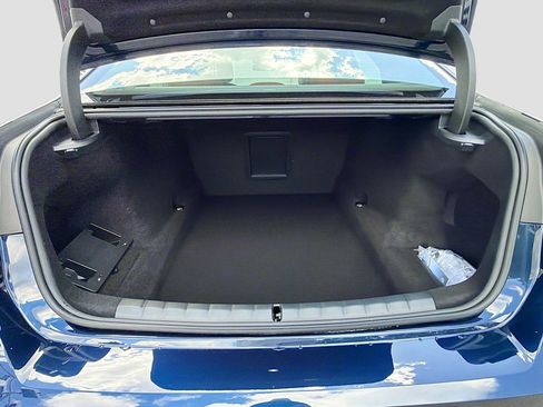 New 2026 BMW 760i xDrive w/ Executive Package AWD/4WD image 11