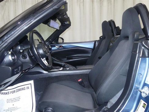 Used 2016 MAZDA MX-5 Miata Grand Touring image 21