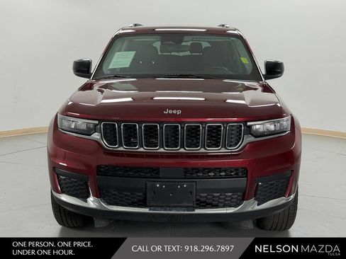 Used 2023 Jeep Grand Cherokee L Laredo AWD/4WD image 2