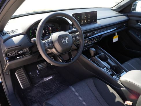 Used 2026 Honda Accord Sport image 15