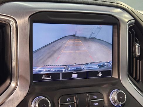 Used 2020 GMC Sierra 1500 SLT w/ SLT Premium Plus Package AWD/4WD image 32