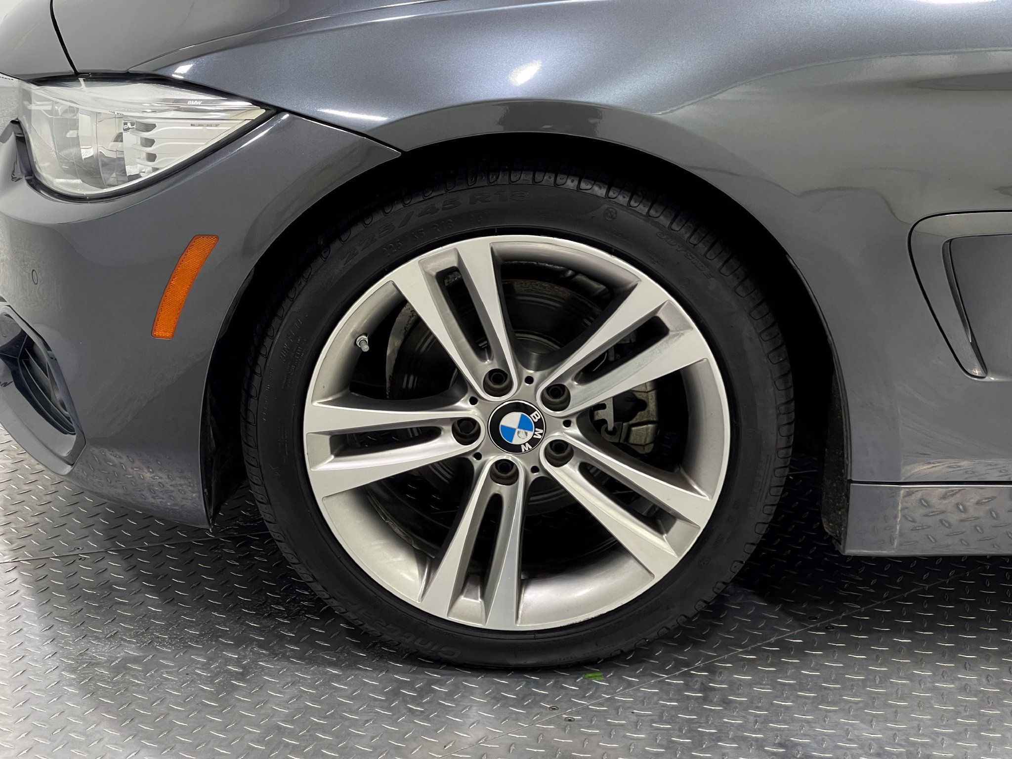 Used 2017 BMW 430i Convertible w/ Premium Package RWD image 34