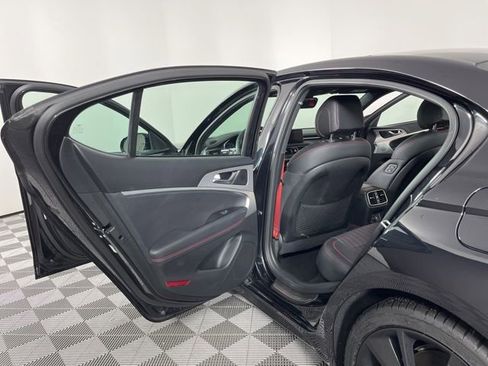 Used 2023 Genesis G70 3.3T w/ Sport Advanced Package image 43