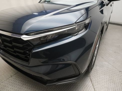 Used 2023 Honda CR-V EX-L image 23