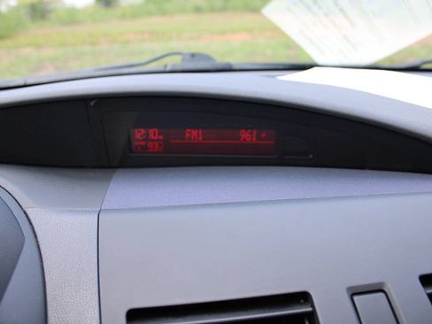 Used 2010 MAZDA MAZDA3 i Touring FWD image 22