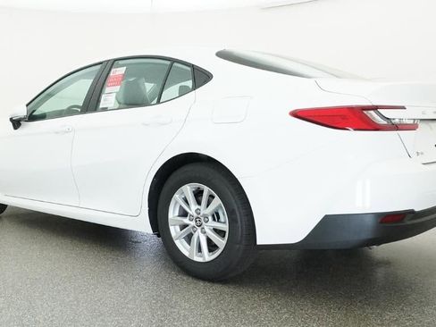 New 2026 Toyota Camry LE FWD image 21