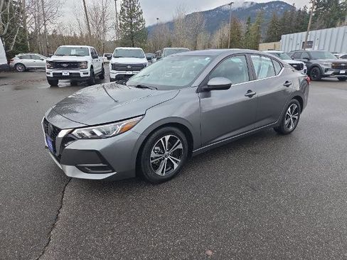 Used 2023 Nissan Sentra SV FWD image 2