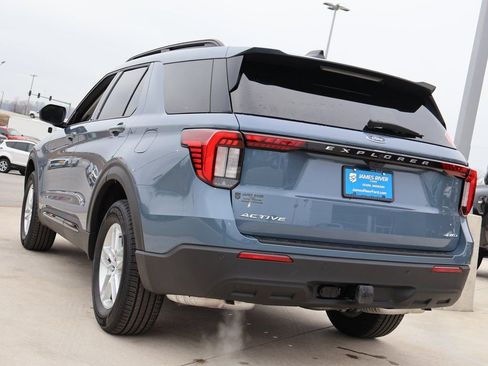 New 2026 Ford Explorer Active image 3