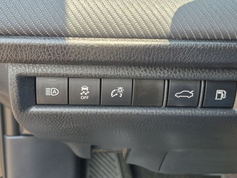 Certified 2025 Toyota Camry SE FWD image 34