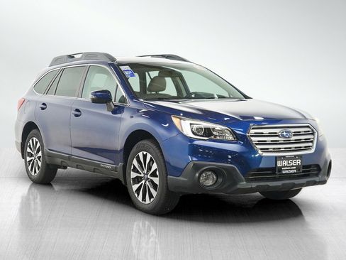 Used 2016 Subaru Outback 2.5i Limited AWD/4WD image 7