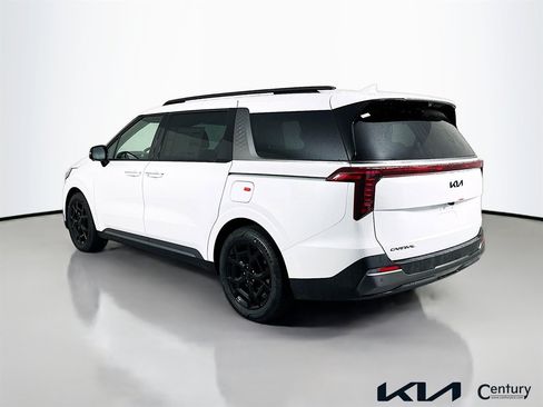 New 2026 Kia Carnival SX Prestige FWD image 4