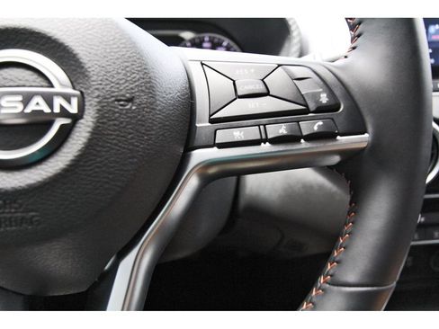 Certified 2025 Nissan Sentra SR FWD image 16