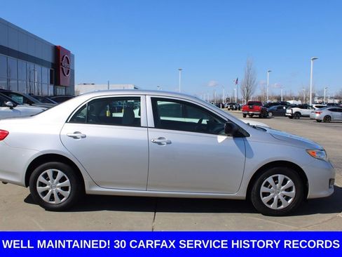 Used 2010 Toyota Corolla image 6