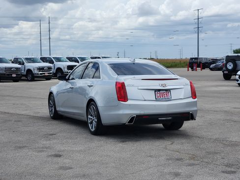 Used 2018 Cadillac CTS Luxury RWD image 5