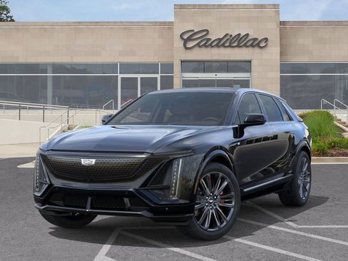 New 2026 Cadillac Lyriq V image 6