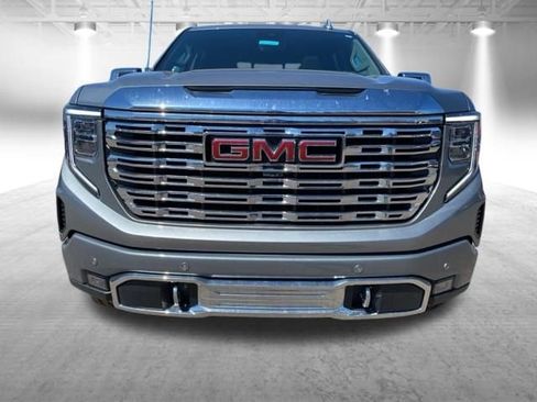 Used 2024 GMC Sierra 1500 Denali w/ Denali Reserve Package AWD/4WD image 15
