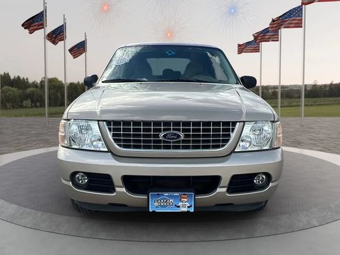 Used 2004 Ford Explorer Sport XLT RWD image 2