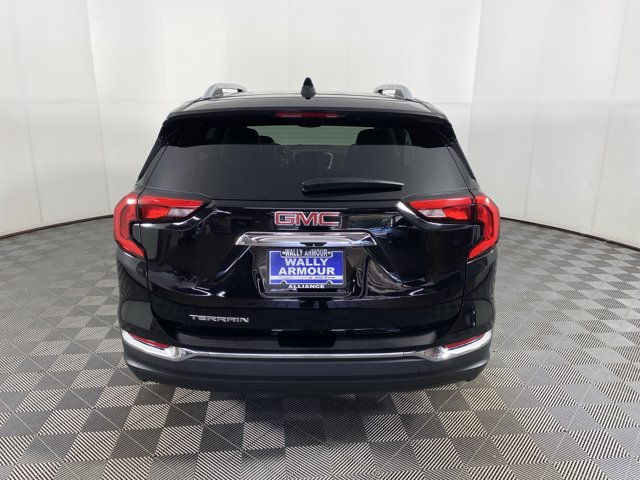 Used 2021 GMC Terrain SLT w/ Infotainment Package II FWD image 9