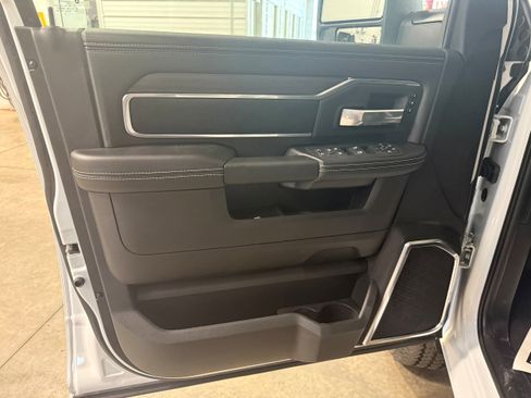 New 2026 RAM 2500 Laramie image 32